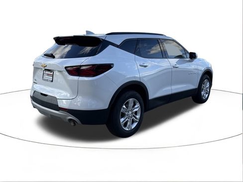 Used 2021 Chevrolet Blazer LT w/ Sound & Technology Package image 3