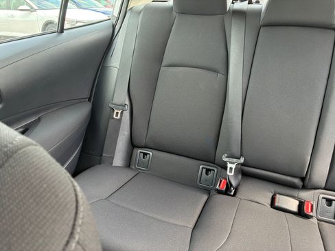 Used 2025 Toyota Corolla LE image 37
