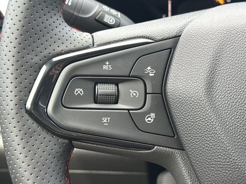 New 2026 Chevrolet Trax RS w/ Sunroof Package FWD image 20