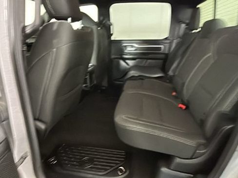 Used 2019 RAM 1500 Big Horn AWD/4WD image 26