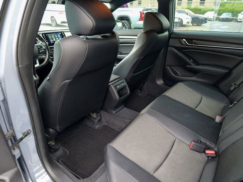 Used 2022 Honda Accord Sport image 24
