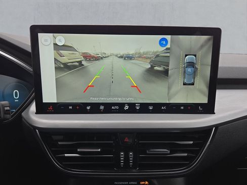 Used 2023 Ford Escape Platinum image 19