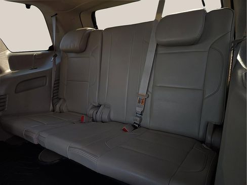 Used 2015 GMC Yukon Denali w/ Touring Package image 9