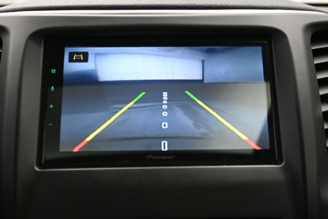 Used 2015 Jeep Cherokee Latitude w/ Comfort/Convenience Group FWD image 32
