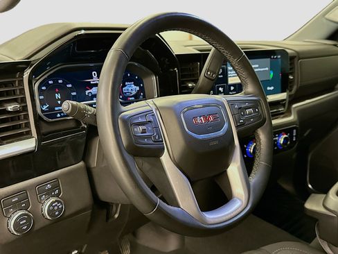 Used 2023 GMC Sierra 1500 Elevation image 18