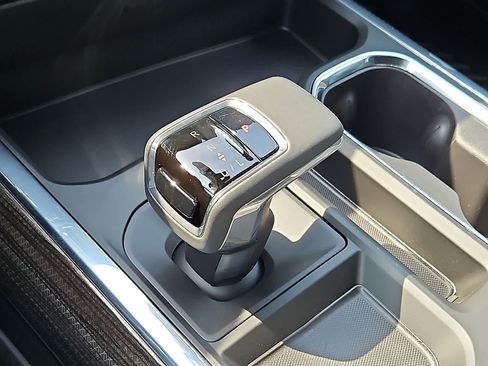 New 2026 Chevrolet Silverado 1500 RST AWD/4WD image 12