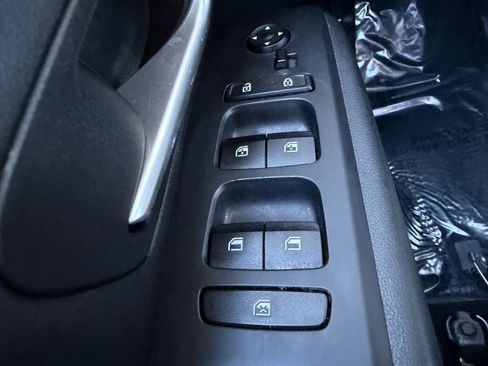 Used 2023 Hyundai Tucson SEL w/ Convenience Package image 30