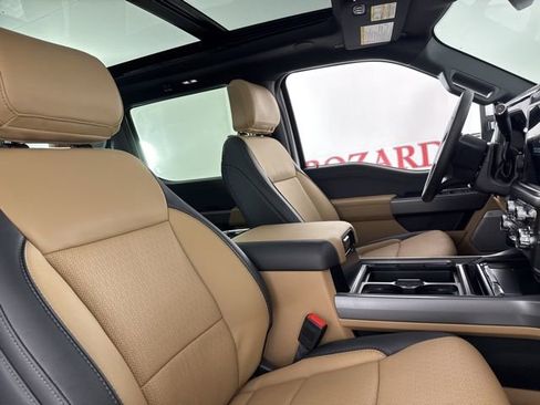 New 2026 Ford F250 Lariat w/ Lariat Ultimate Package image 19