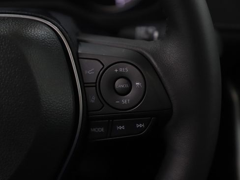 Used 2025 Toyota RAV4 XLE w/ Convenience Package image 19