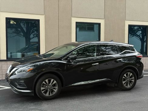 Used 2018 Nissan Murano S image 4