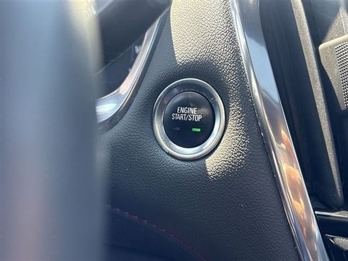 Certified 2023 Chevrolet Traverse RS AWD/4WD image 16
