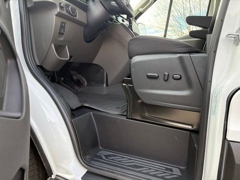 New 2026 Ford Transit 350 XLT image 19