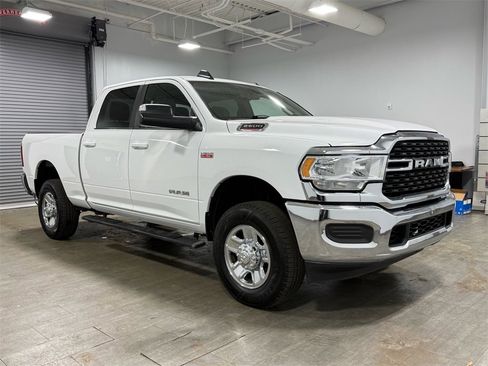 Used 2022 RAM 2500 Big Horn image 2