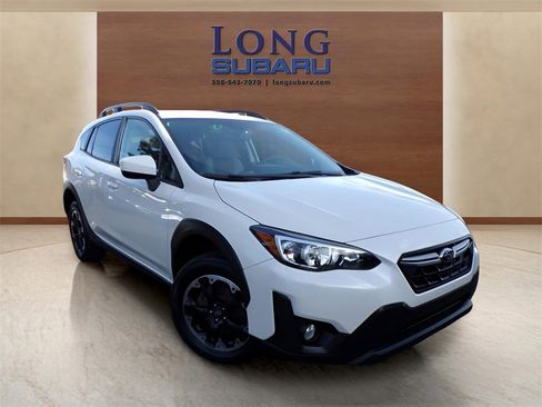 Used 2023 Subaru Crosstrek 2.0i Premium image 5