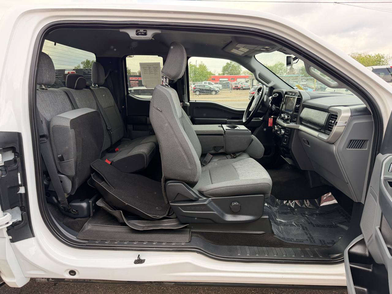 Used 2022 Ford F150 XLT w/ Equipment Group 301A Mid AWD/4WD image 22