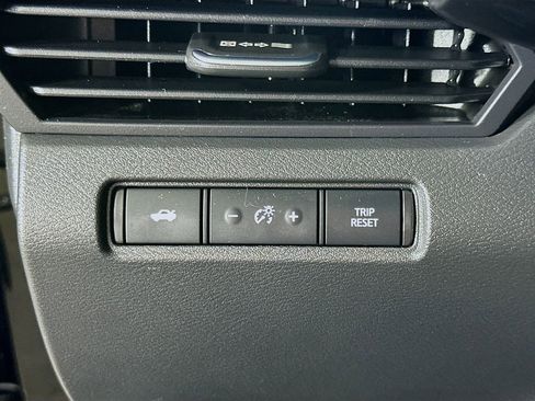 Used 2024 Nissan Altima 2.5 SR w/ SR Premium Package image 19