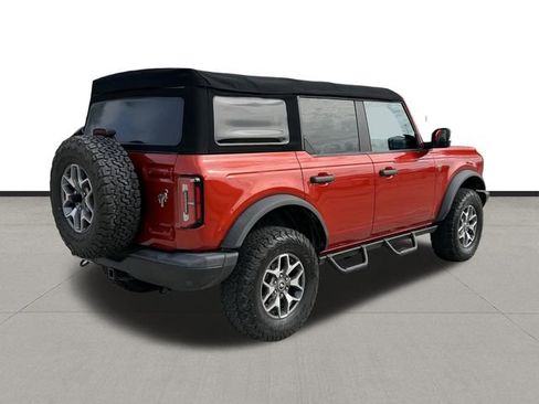 Used 2022 Ford Bronco Badlands AWD/4WD image 5