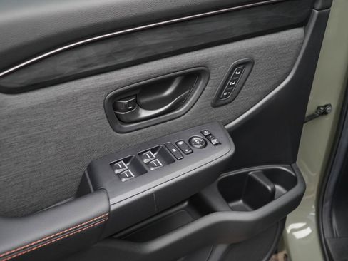 Used 2026 Honda Passport TrailSport image 14