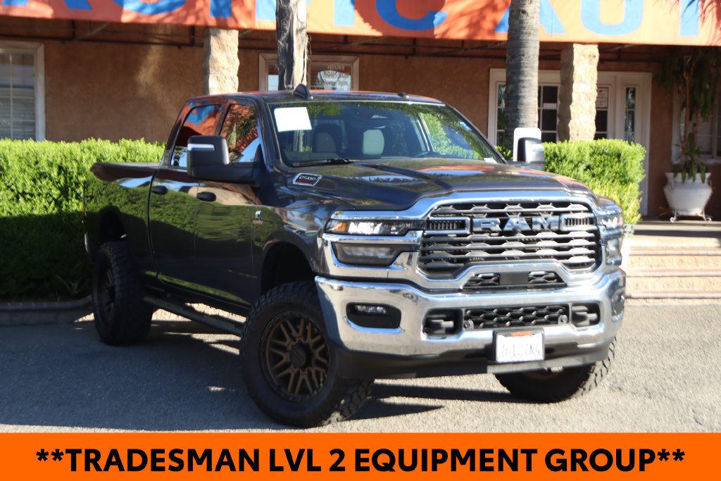 Used 2025 RAM 2500 Tradesman AWD/4WD image 2