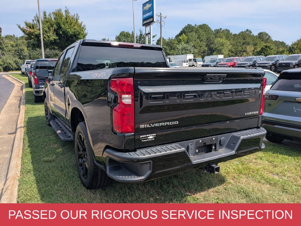 Used 2023 Chevrolet Silverado 1500 Custom AWD/4WD image 4