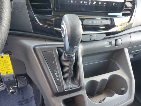 Used 2024 Ford Transit 350 XLT image 22