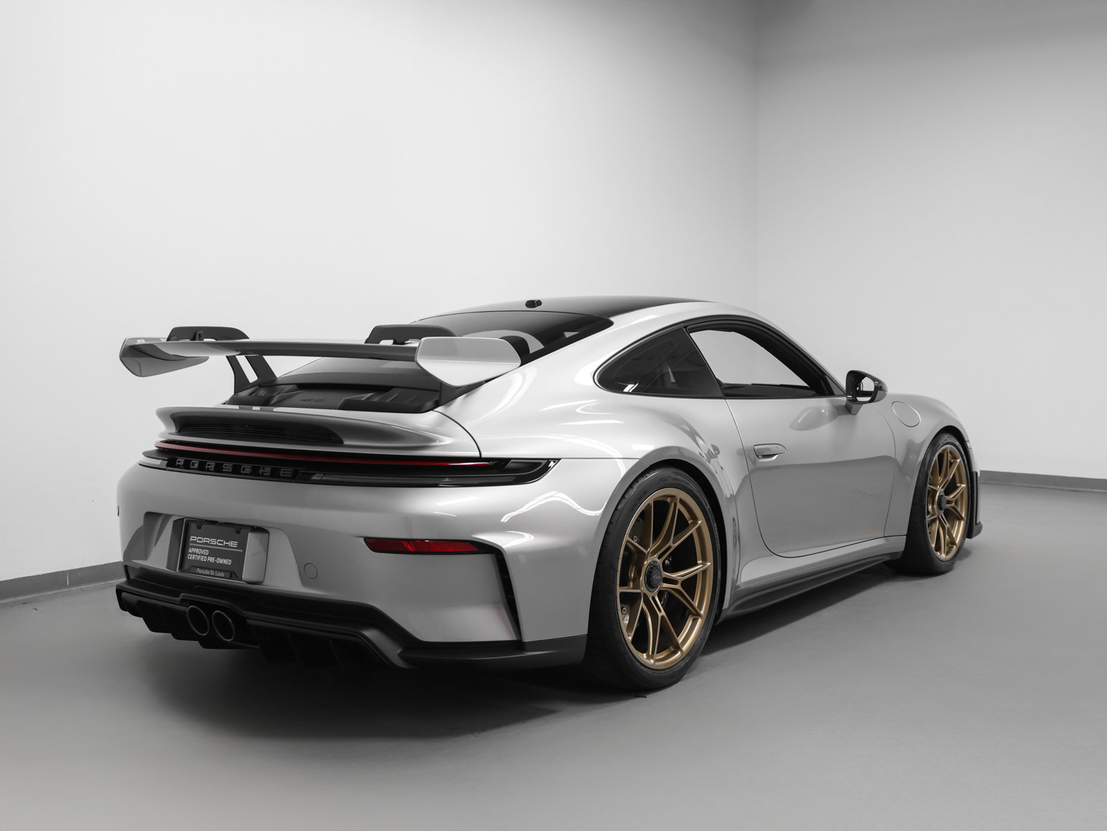 Certified 2026 Porsche 911 GT3 RWD image 12