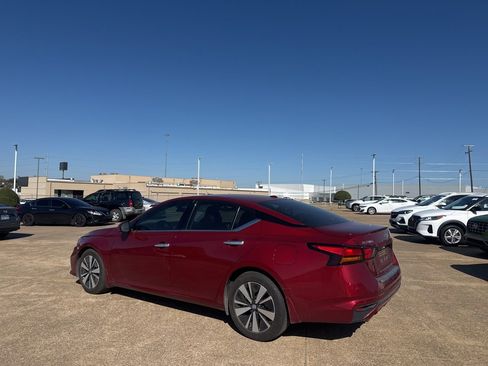 Certified 2022 Nissan Altima 2.5 SL image 14