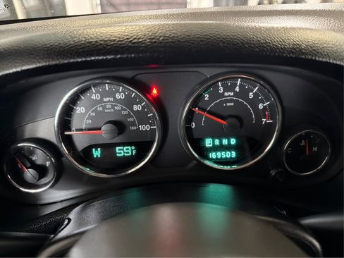 Used 2012 Jeep Wrangler Altitude AWD/4WD image 20
