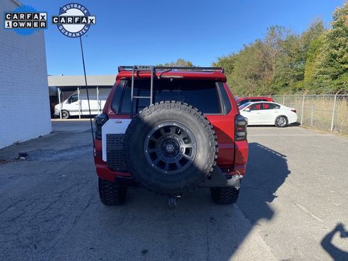 Used 2018 Toyota 4Runner TRD Off-Road Premium image 3
