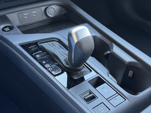 New 2026 Nissan Sentra SV w/ Floor Mat Package FWD image 25