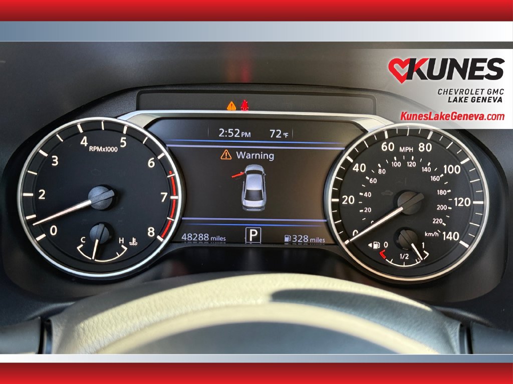 Used 2024 Nissan Altima 2.5 SR w/ SR Premium Package FWD image 4