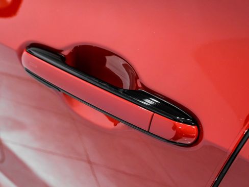 Used 2025 Lexus NX 250 FWD w/ Premium Package image 38