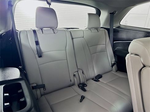 Used 2018 Honda Pilot EX-L image 41