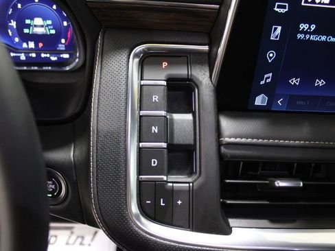 Used 2024 Chevrolet Tahoe Premier AWD/4WD image 54