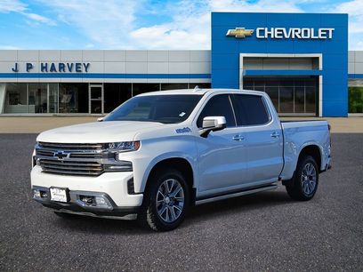 Certified 2020 Chevrolet Silverado 1500 High Country w/ Technology Package