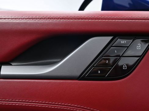 Used 2021 Porsche 911 Carrera S image 15