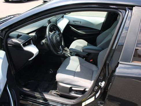 Used 2022 Toyota Corolla SE FWD image 9