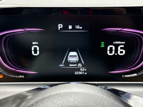 Used 2024 Kia Seltos LX AWD/4WD image 27