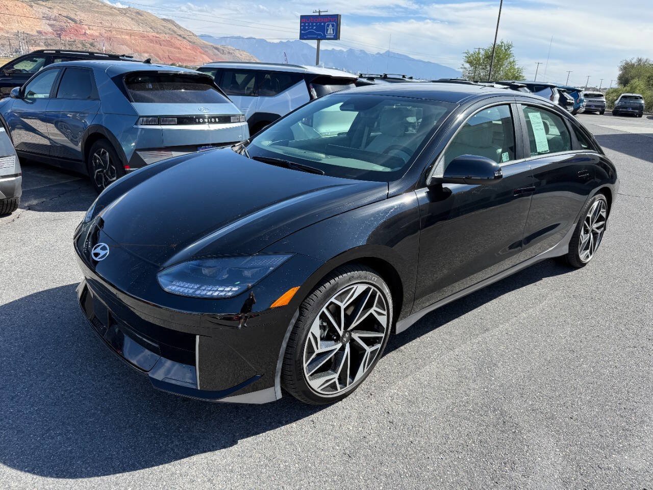 Used 2024 Hyundai Ioniq 6 SEL AWD/4WD image 2