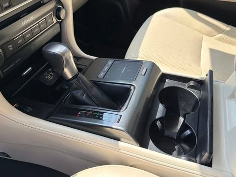Used 2023 Lexus GX 460 Luxury w/ Sport Design Package AWD/4WD image 22