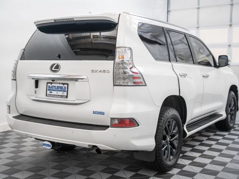 Used 2022 Lexus GX 460 Premium w/ Premium Plus Package AWD/4WD image 5