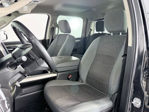 Used 2019 RAM 1500 Big Horn image 11