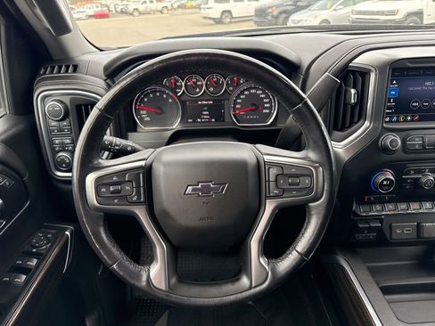 Used 2020 Chevrolet Silverado 1500 RST image 14