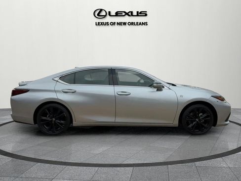 Used 2023 Lexus ES 350 F Sport image 9