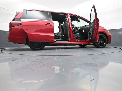 Certified 2025 Honda Odyssey Sport-L image 50