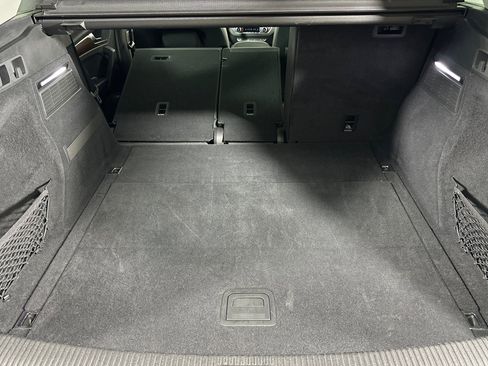 Used 2023 Audi Q5 2.0T Premium w/ Convenience Package image 14