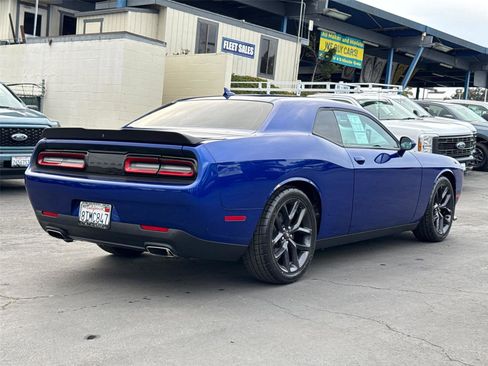Used 2020 Dodge Challenger GT image 8