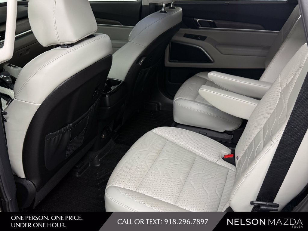 Used 2022 Kia Telluride SX w/ SX Prestige Package AWD/4WD image 33