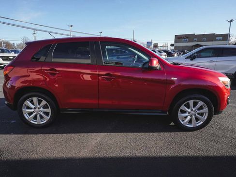 Used 2015 Mitsubishi Outlander Sport ES image 4
