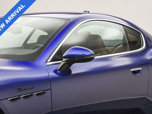 Used 2024 Maserati GranTurismo Modena image 11